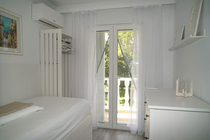 Image No.22-3 Bed Townhouse for sale