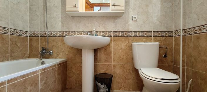 Image No.17-3 Bed Townhouse for sale