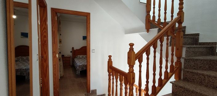 Image No.20-3 Bed Townhouse for sale