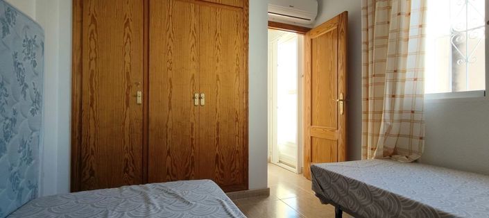 Image No.22-3 Bed Townhouse for sale