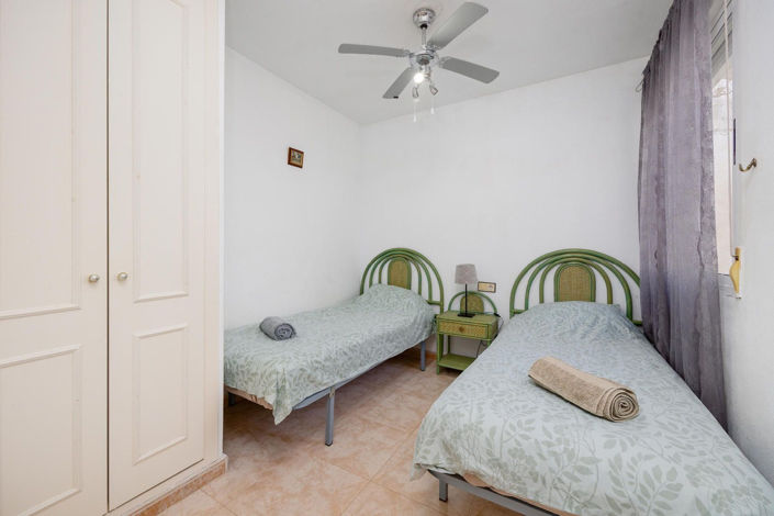 Image No.15-3 Bed Apartment for sale