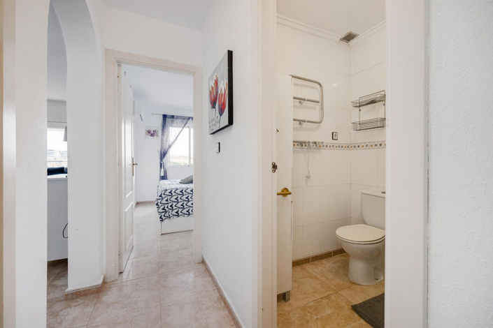 Image No.18-3 Bed Apartment for sale