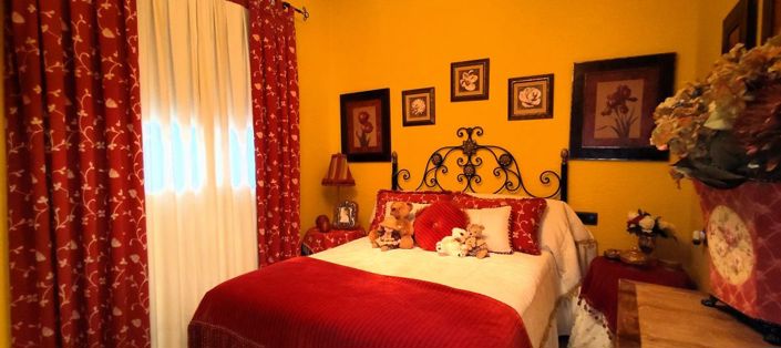 Image No.15-4 Bed Country House for sale