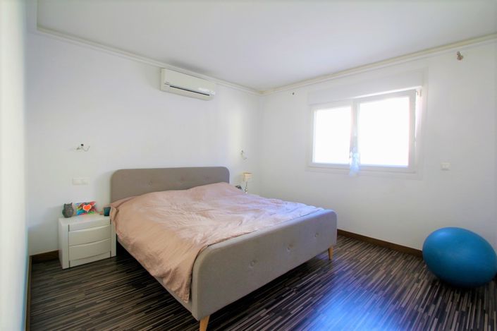 Image No.9-3 Bed Villa for sale