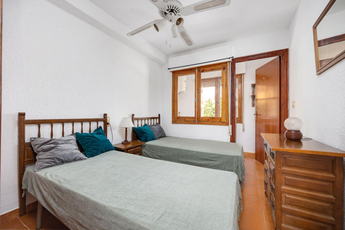 Image No.25-2 Bed Apartment for sale