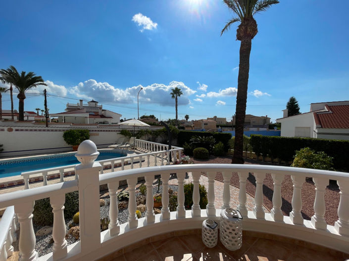 Image No.38-3 Bed Villa for sale