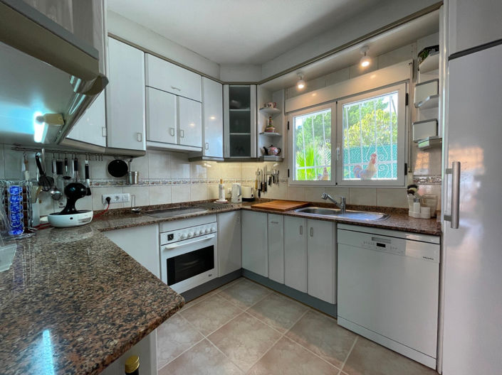 Image No.49-3 Bed Villa for sale