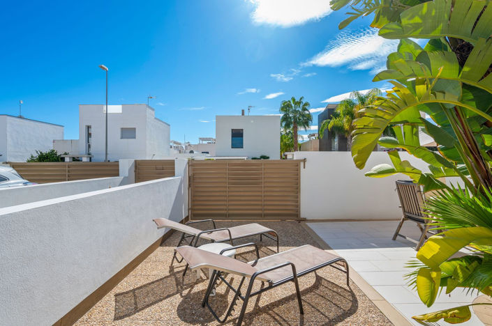 Image No.19-2 Bed Apartment for sale