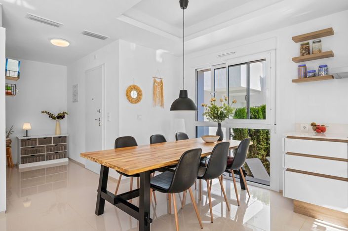 Image No.9-2 Bed Apartment for sale