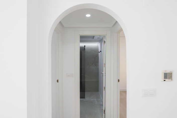 Image No.13-2 Bed Apartment for sale