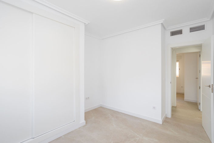 Image No.15-2 Bed Apartment for sale