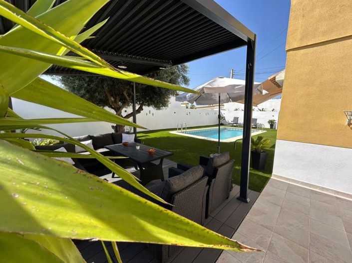 Image No.11-3 Bed Villa for sale