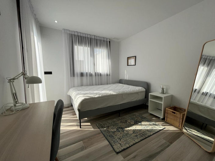 Image No.12-3 Bed Villa for sale