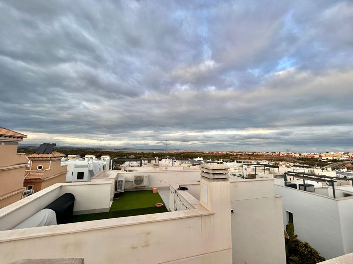 Image No.31-3 Bed Villa for sale