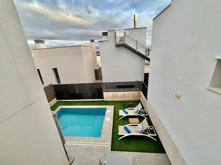 Image No.35-3 Bed Villa for sale