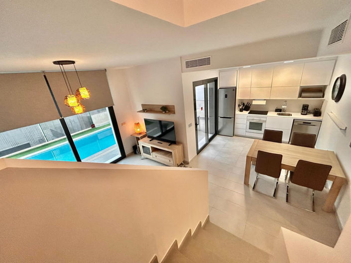 Image No.9-3 Bed Villa for sale