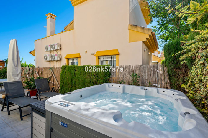 Image No.35-3 Bed Villa for sale