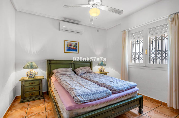 Image No.13-4 Bed Villa for sale