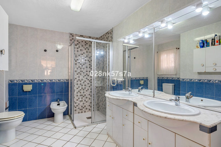 Image No.14-4 Bed Villa for sale