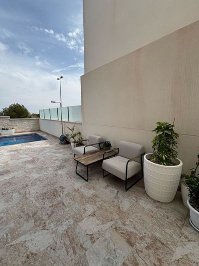 Image No.15-3 Bed Villa for sale