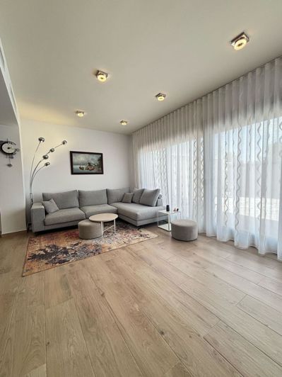 Image No.19-3 Bed Villa for sale