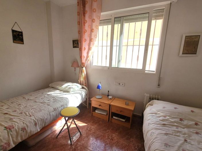 Image No.29-3 Bed Townhouse for sale