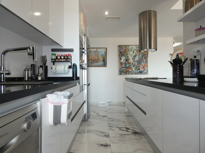 Image No.19-2 Bed Apartment for sale