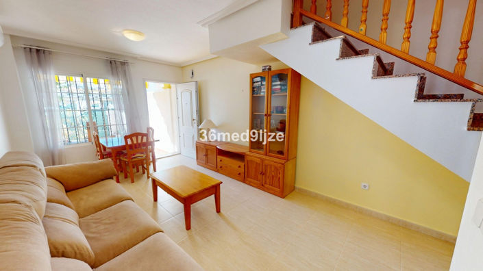 Image No.7-2 Bed Townhouse for sale