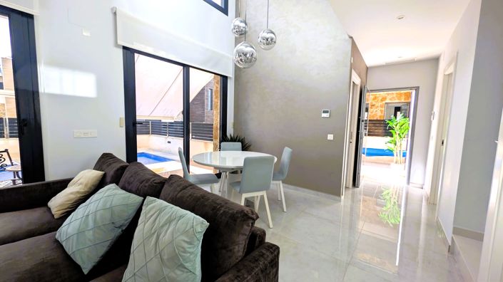 Image No.21-4 Bed Villa for sale