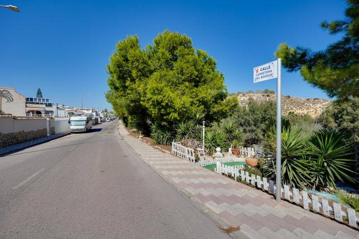 Image No.47-3 Bed Villa for sale