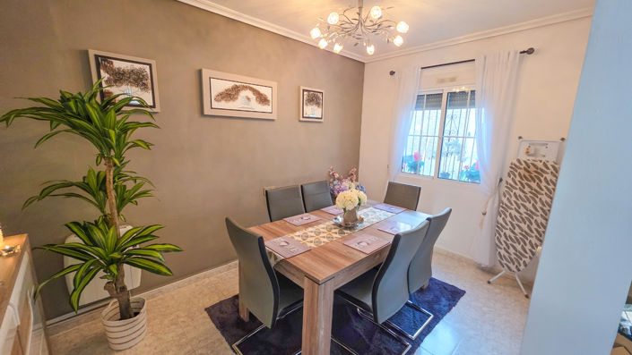 Image No.6-Villa de 3 chambres à vendre à Villamartin