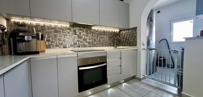 Image No.30-5 Bed Villa for sale