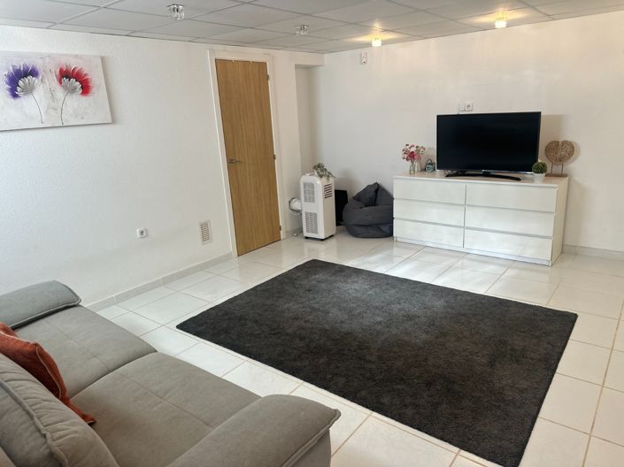 Image No.21-3 Bed Townhouse for sale