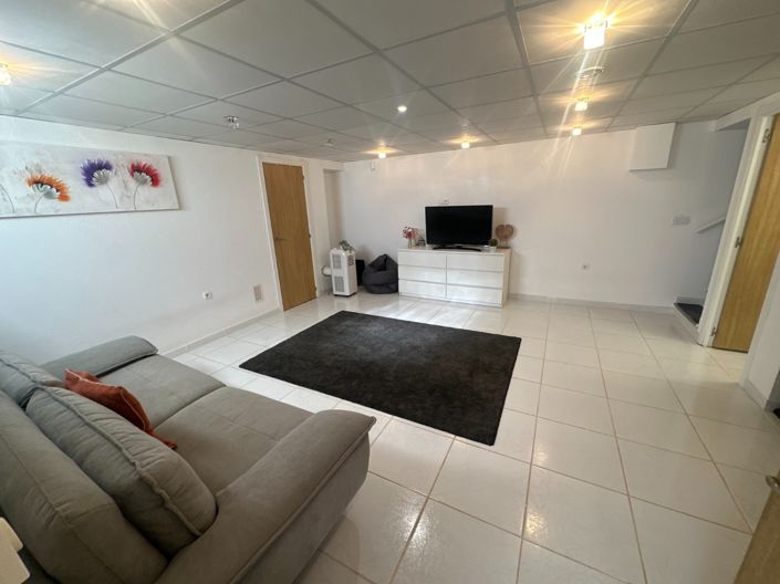 Image No.22-3 Bed Townhouse for sale