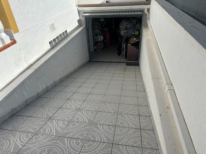 Image No.44-3 Bed Townhouse for sale