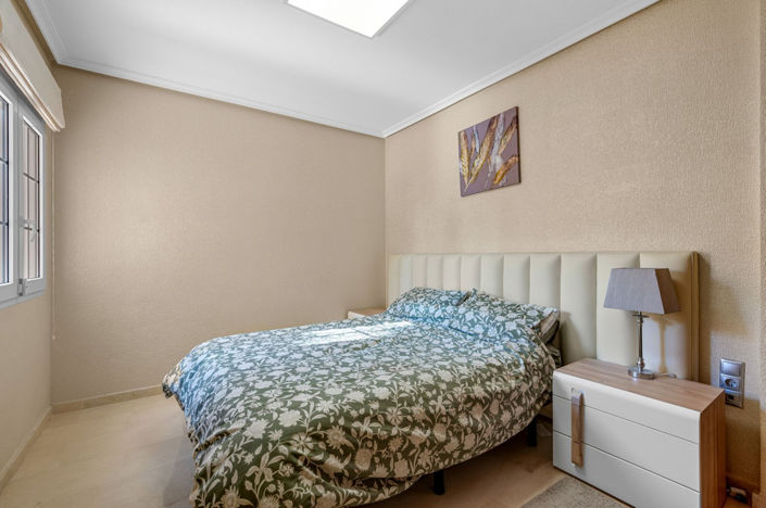 Image No.17-2 Bed Apartment for sale
