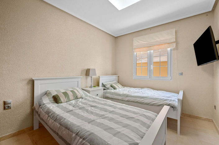 Image No.18-2 Bed Apartment for sale