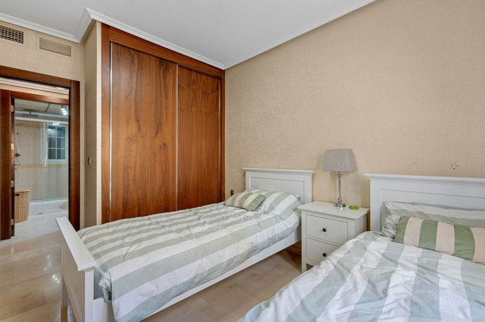 Image No.19-2 Bed Apartment for sale