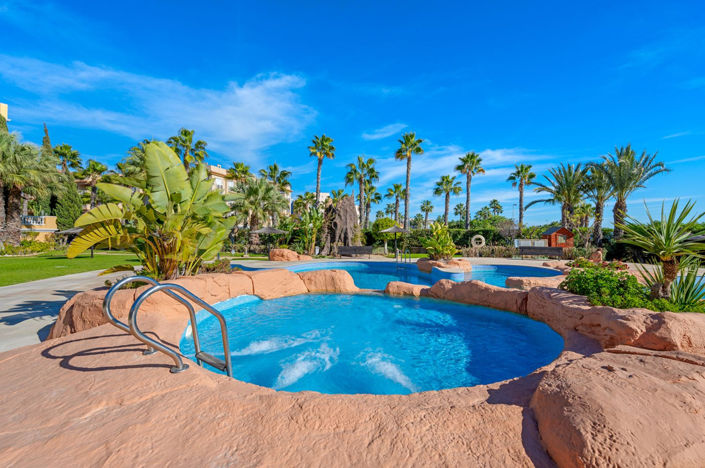 Image No.23-2 Bed Apartment for sale