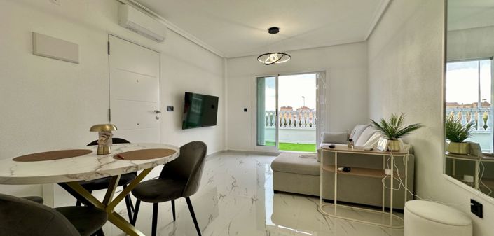 Image No.11-1 Bed Penthouse for sale