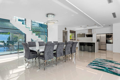 copy502953328bb7a55a063958f72d3702046f706