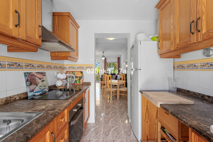 Image No.15-3 Bed Townhouse for sale