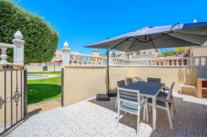Image No.17-3 Bed Townhouse for sale