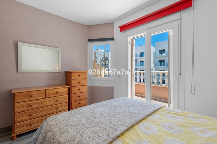 Image No.24-3 Bed Townhouse for sale