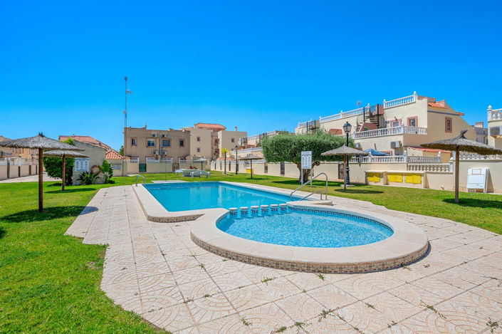 Image No.33-3 Bed Townhouse for sale
