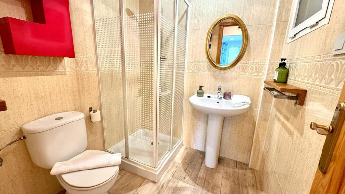 Image No.27-2 Bed Apartment for sale