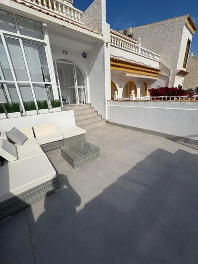 Image No.22-3 Bed Townhouse for sale