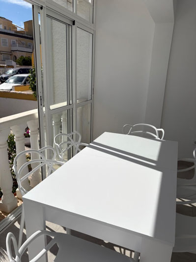 Image No.30-3 Bed Townhouse for sale