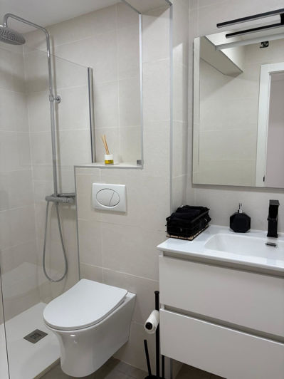 Image No.33-3 Bed Townhouse for sale