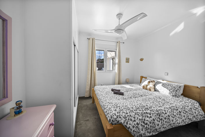 Image No.12-6 Bed Villa for sale